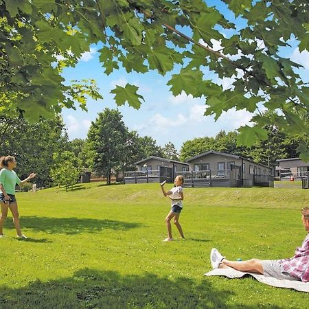 Aysgarth Lodges Екстериор снимка